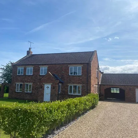 Holiday home Boundary Farm