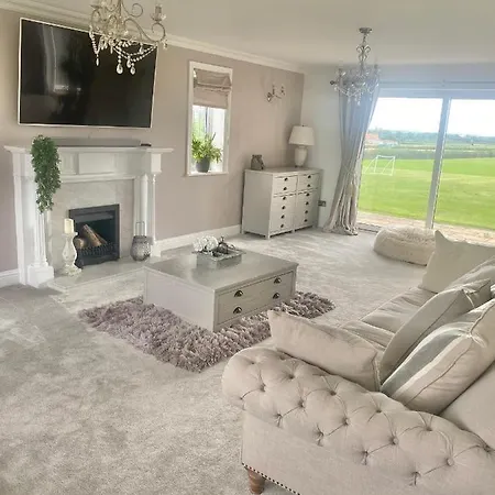 Boundary Farm Holiday home *